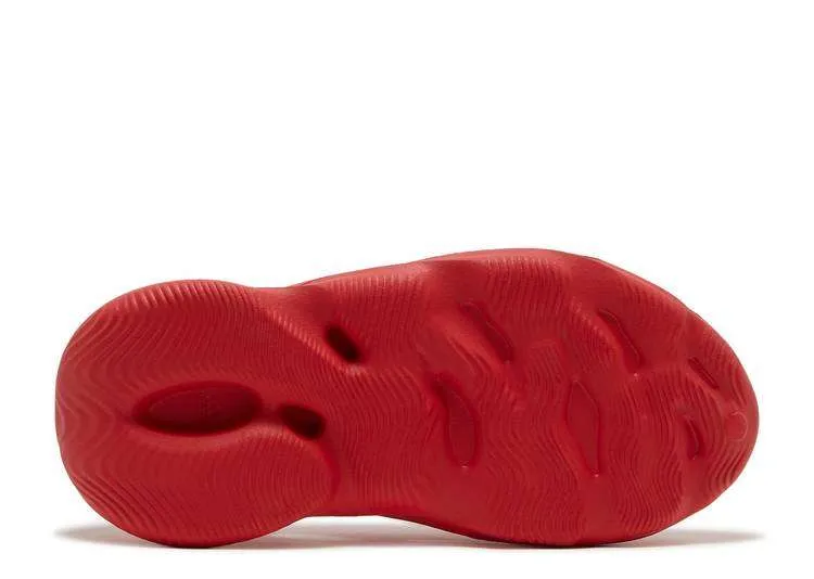 YEEZY FOAM RUNNER 'VERMILLON'